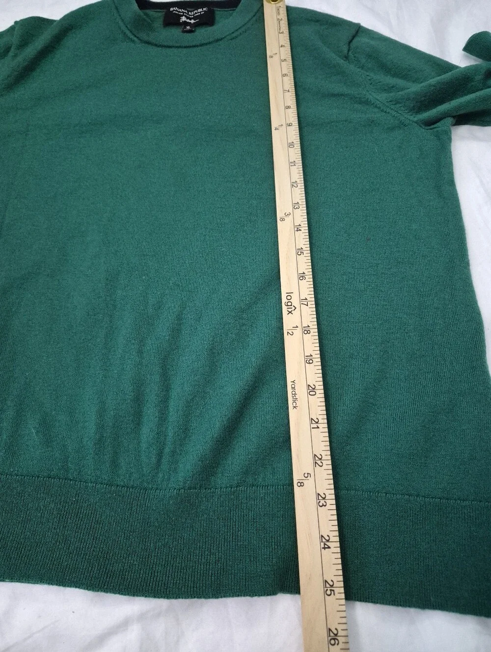 Banana Republic crew neck
